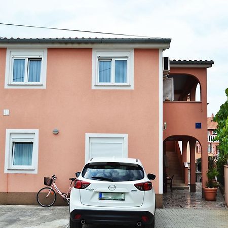 Apartments Milka Vodice Exteriör bild